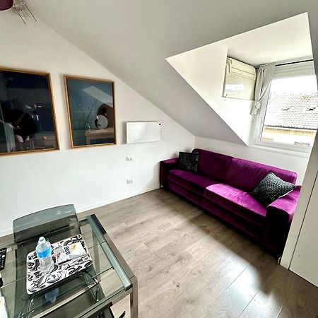 Purple House - Garibaldi Fs Apartment Milan Bagian luar foto