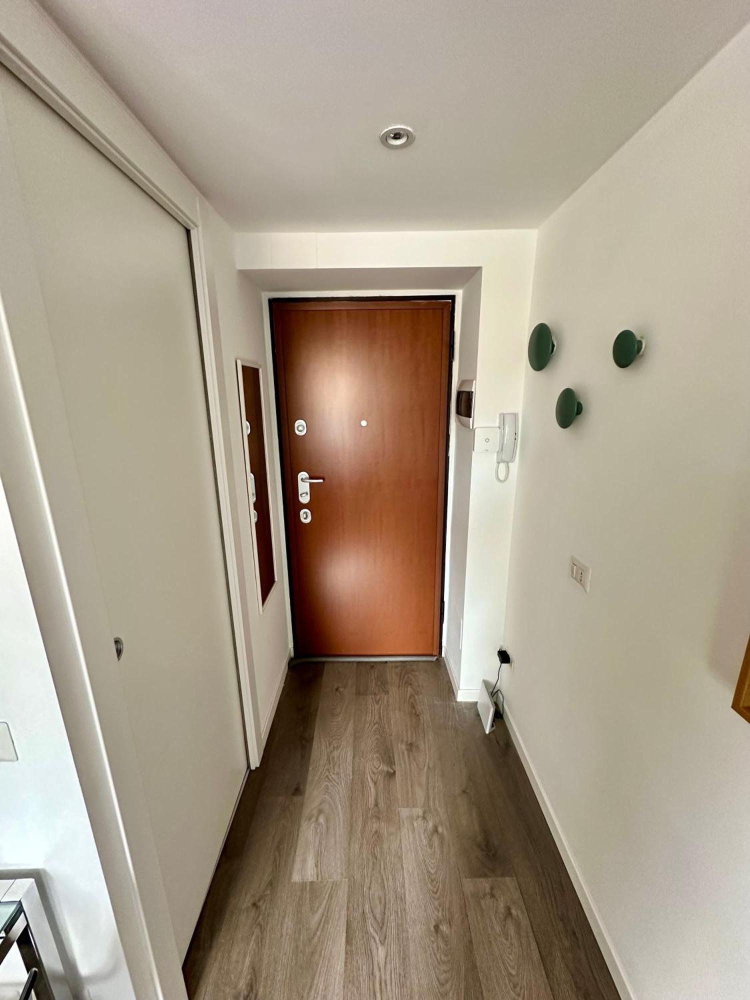 Purple House - Garibaldi Fs Apartment Milan Bagian luar foto