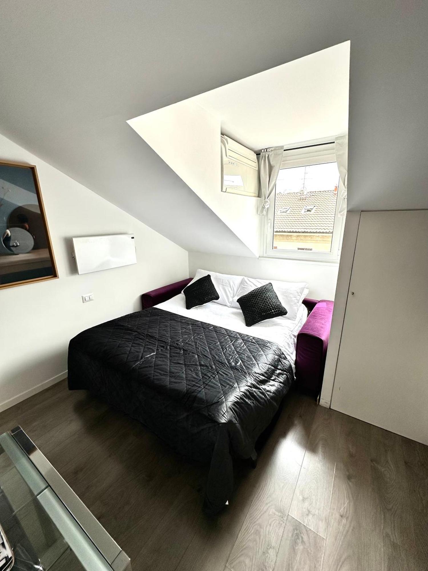 Purple House - Garibaldi Fs Apartment Milan Bagian luar foto